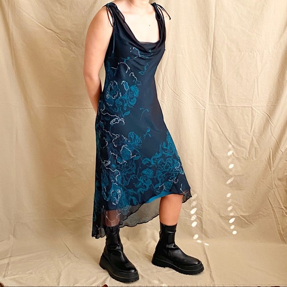 🚫SOLD🚫 The Midnight Ocean Dress 🌊 - Picture 2 of 6